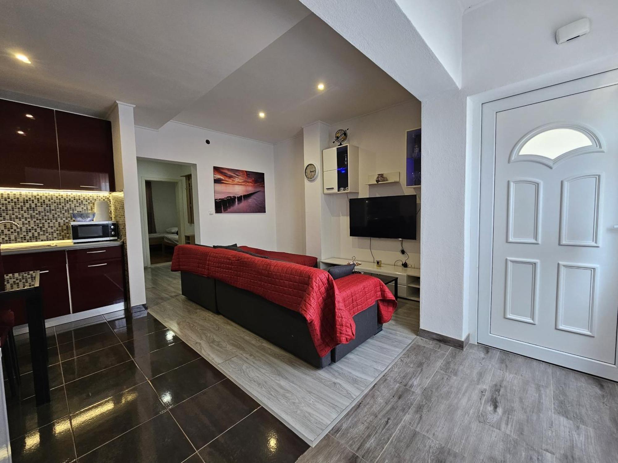 Modern Apartment Nikola In A Quiet Area Kaštel Stari Esterno foto